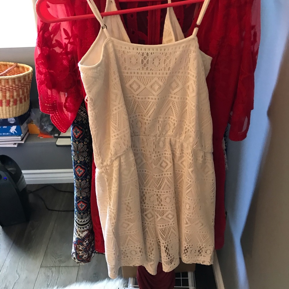 Medium romper! - Picture 3 of 3